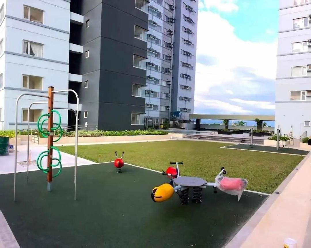 2-Br Condo At The Heart Of The City Davao City 0*,  Philippines